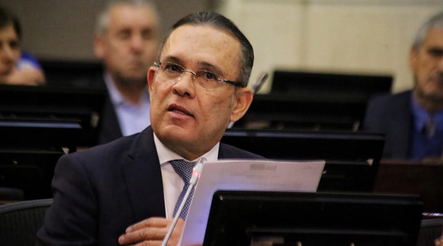 Conservadores ‘lentejos’ traicionaron al senador Efraín Cepeda Sarabia imagen de la publicación