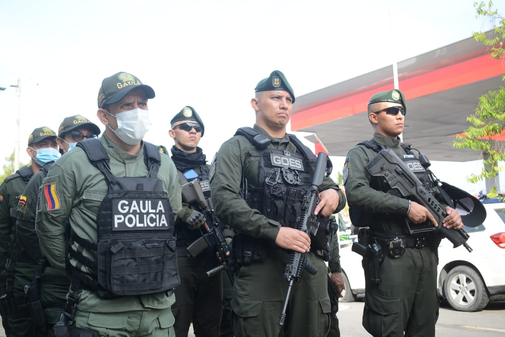 Alcalde Jaime Beltrán se metió al mercado de ‘Las Pulgas’ imagen de la publicación