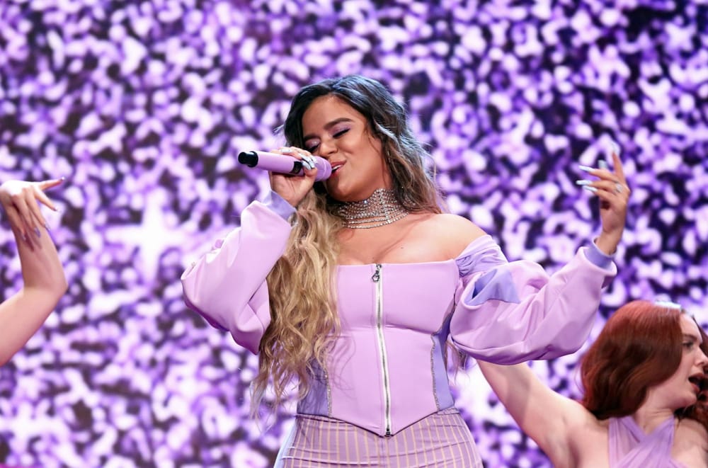 Karol G se quedó con nueve galardones en Premios Lo Nuestro imagen de la publicación