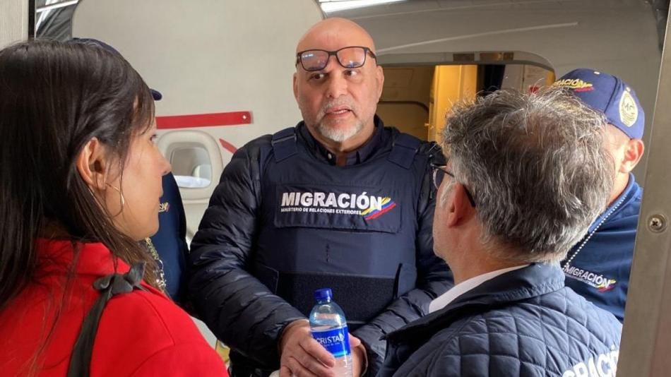 Trajeron a  Mancuso para que declare contra ALVARO URIBE imagen de la publicación