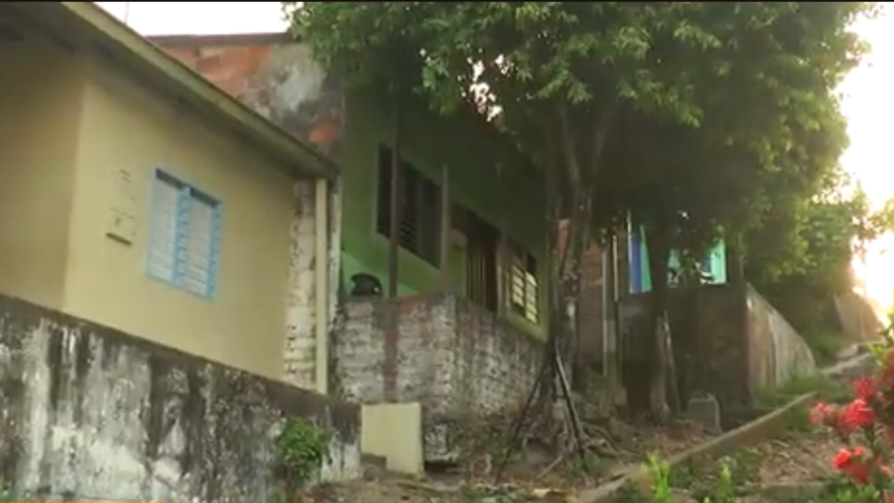 Vivienda de adulto mayor en riesgo de colapso imagen de la publicación