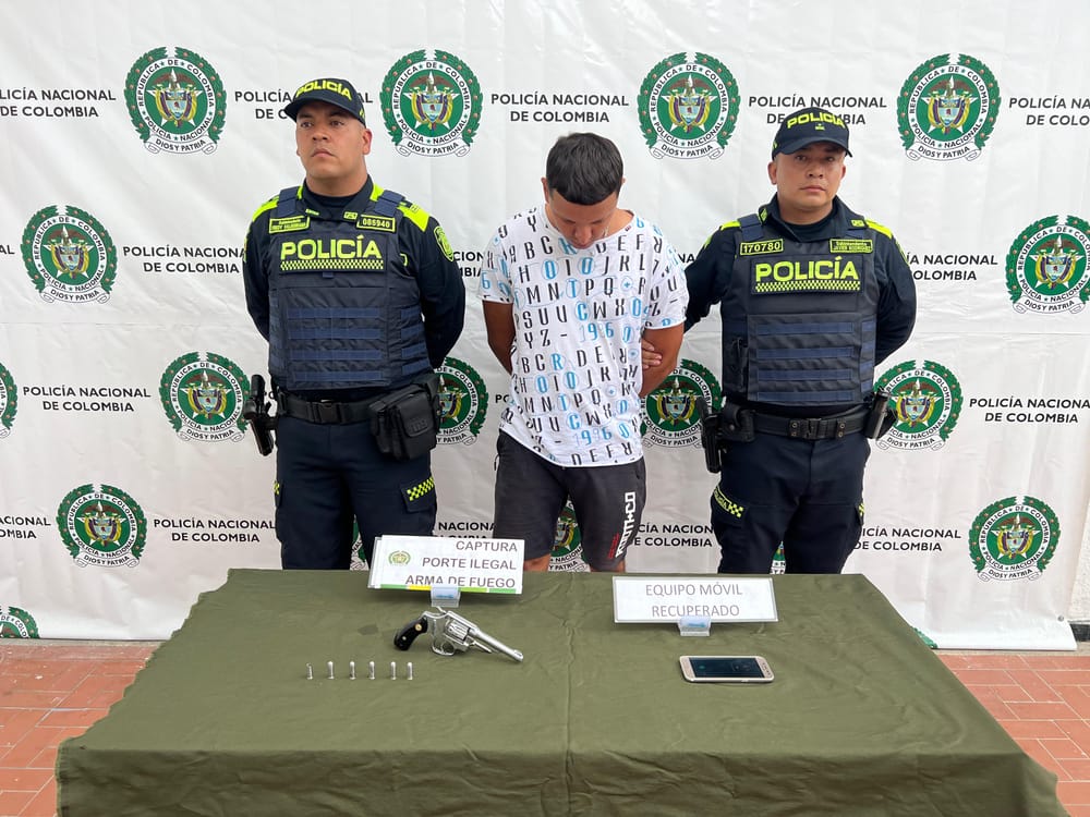 VIDEO : Cayó alias 'El Guasón, el terror en moto que robaba en Bucaramanga imagen de la publicación