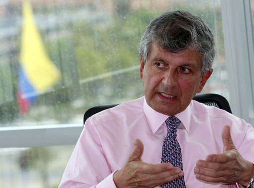 Megaproyectos nacionales NO tienen presupuesto oficial denuncia Juan Martín Caicedo imagen de la publicación