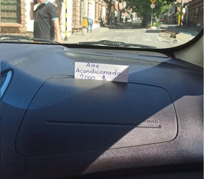 Conductor de plataforma le cobró $2.000 extras por prender el aire acondicionado imagen de la publicación