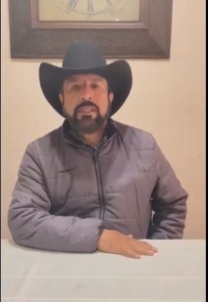 Papá de menor que ganó la Voz Kids se habría robado el premio imagen de la publicación