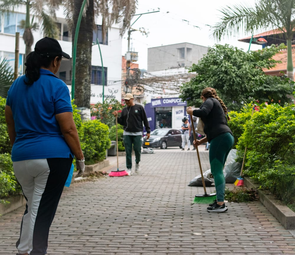 ‘Lebrija Limpia’ un ejemplo de civismo y unión comunitaria imagen de la publicación
