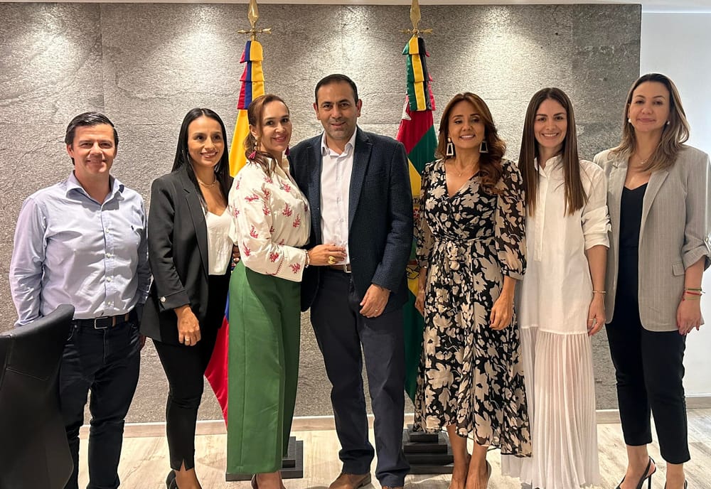 Gobernador y equipo de ICONTEC trabajan para el desarrollo económico imagen de la publicación