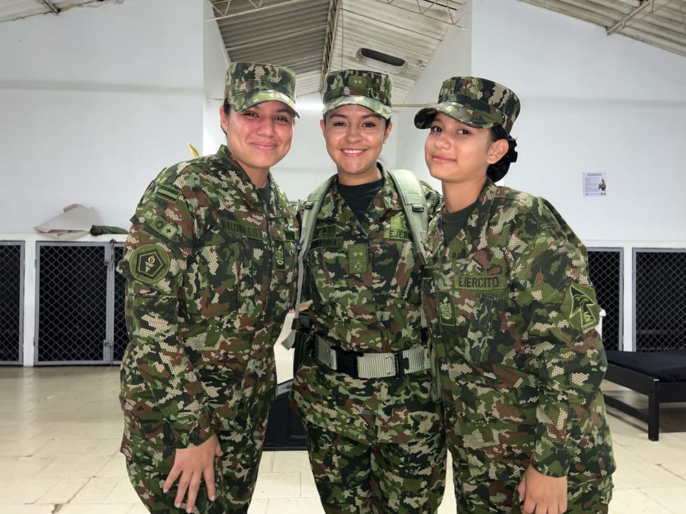 Mujer militar que transforma vidas y pone en alto el nombre del Ejército Nacional imagen de la publicación