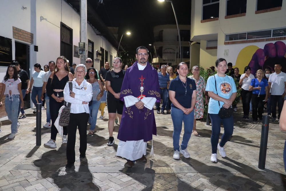 Alcalde Bertrán cumplió y la Iglesia San Laureano abrió sus puertas imagen de la publicación