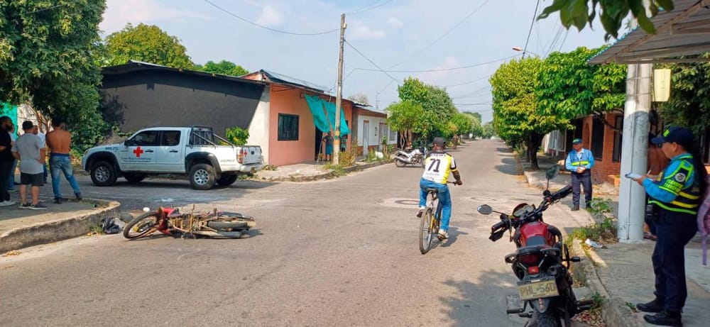 Vehículo de la Cruz Roja arrolló a una mujer en Sabana de Torres imagen de la publicación