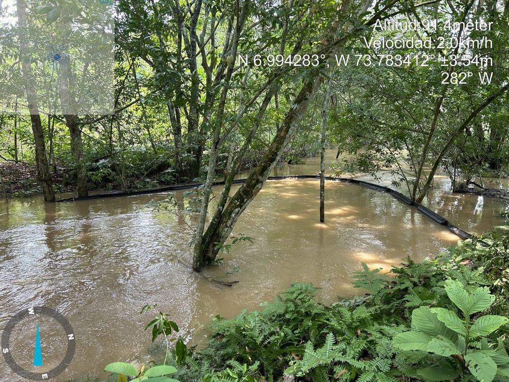 Ya controlaron el derrame de crudo en La Cira Infantas imagen de la publicación
