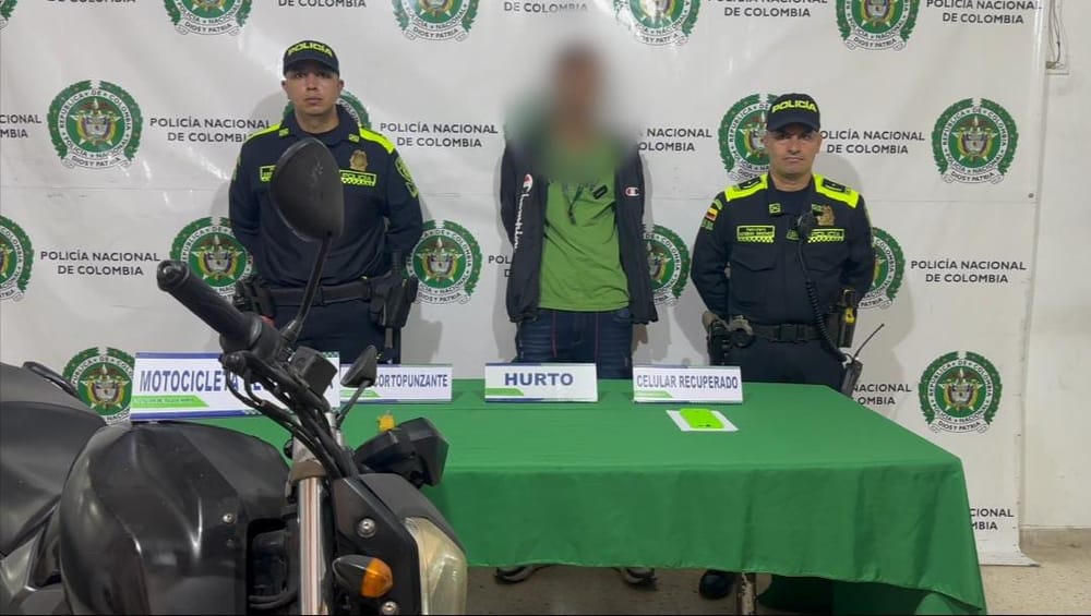 Individuo bajo detención domiciliaria capturado por robo a taxista imagen de la publicación