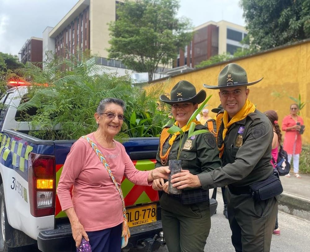 Policía Nacional y comunidad de Bucaramanga juntos por la preservación ambiental imagen de la publicación