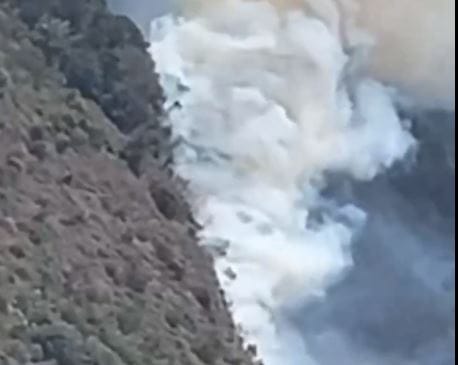 Quinta Brigada del Ejército envió apoyo para mitigar incendio en Matanza imagen de la publicación