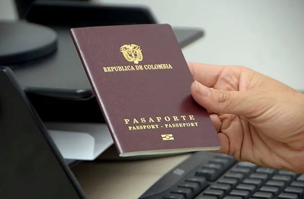 Cancillería y Thomas citados por los riesgos en pasaportes imagen de la publicación