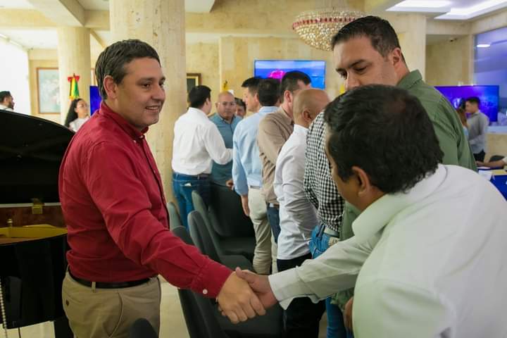 Internet gratuito a 18 escuelas rurales en Sabana de Torres imagen de la publicación