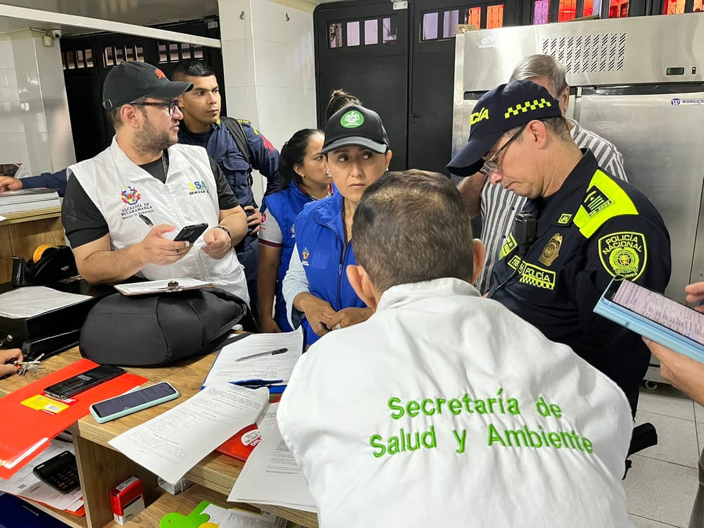 Control a establecimientos públicos deja un bar y una hamburguesería cerrados por incumplir normas sanitarias imagen de la publicación