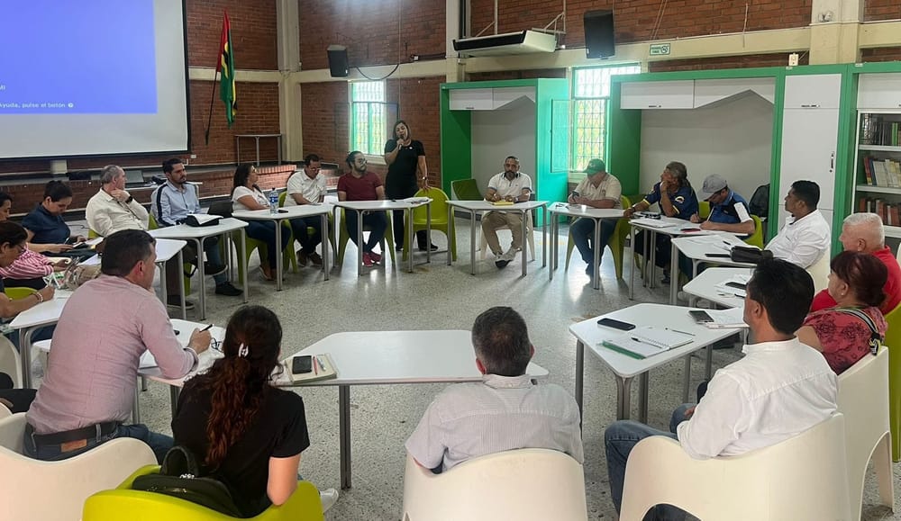 Secretaría de Educación de Bucaramanga inicia planes de trabajo con instituciones educativas imagen de la publicación