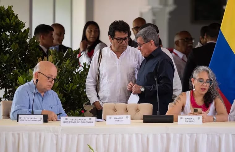 Gobierno y ELN acuerdan primer punto en diálogos de paz imagen de la publicación