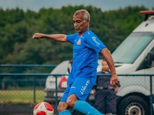 Romario se pone a punto para volver al fútbol imagen de la publicación