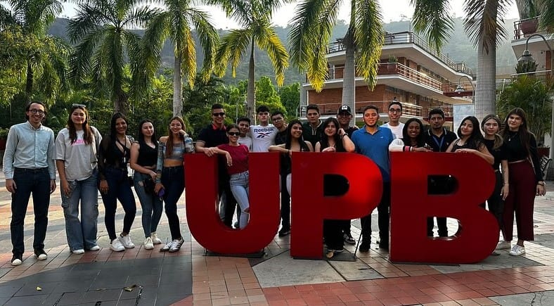 Experiencia académica y relacionamiento interinstitucional imagen de la publicación