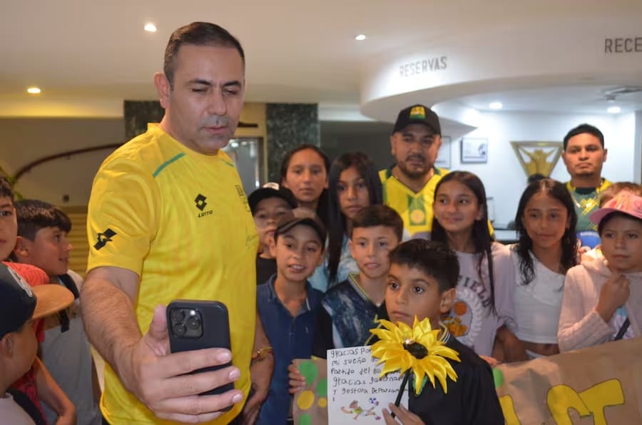 Niños de Santander invitados especiales en partido del Atlético Bucaramanga imagen de la publicación