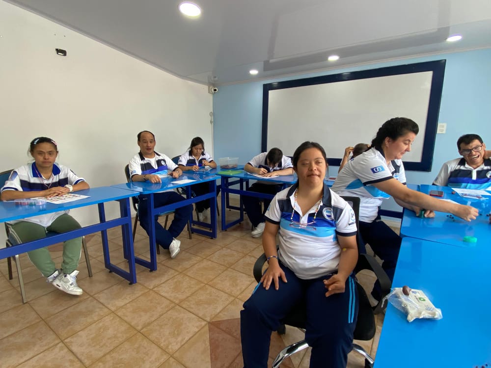 Un viaje de inclusión y desarrollo  en el Instituto San Nicolás imagen de la publicación