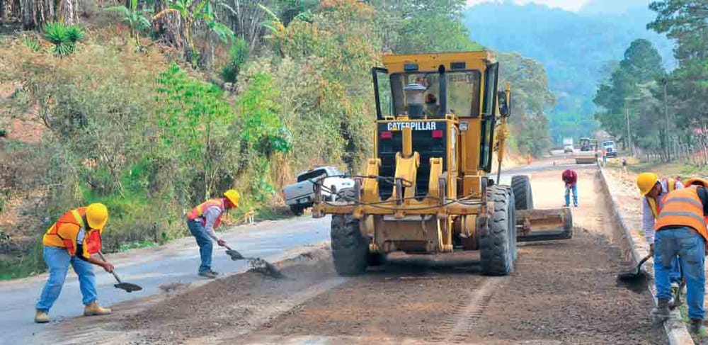 Reanudan ampliación y pavimentación de la carretera Zapatoca - La Fuente imagen de la publicación