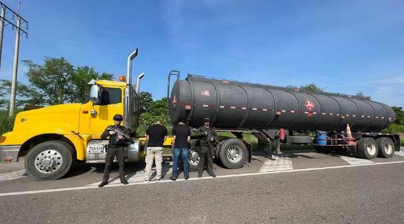 Criminales estaban usando camiones cisterna para robar combustible en el Magdalena Medio imagen de la publicación
