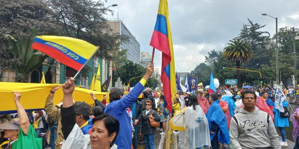 Comienzan las marchas en Colombia: Ciudadanos alzan su voz contra reformas imagen de la publicación