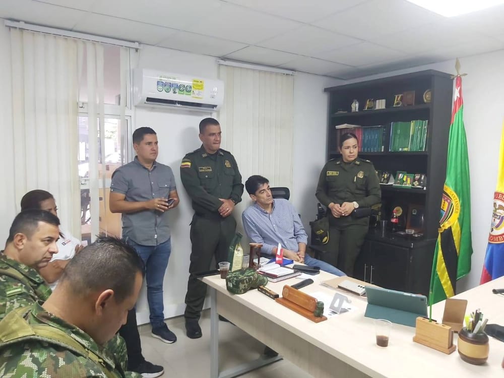 Landázuri refuerza medidas contra grupos armados ilegales imagen de la publicación