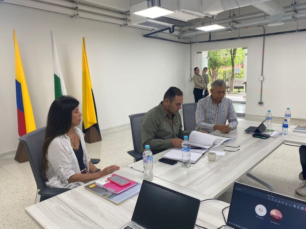 UIS y Gobernación apuestan por la educación y la energía renovable imagen de la publicación