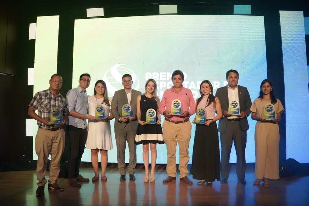 Vestido de gala en lanzamiento de marca "Made in Santander" imagen de la publicación