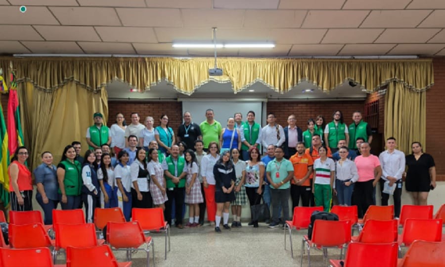 Estudiantes de Bucaramanga unidos para reducir residuos imagen de la publicación