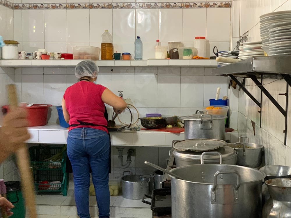 Alcaldía de Bucaramanga intensifica operativos de control en las plazas de mercado imagen de la publicación