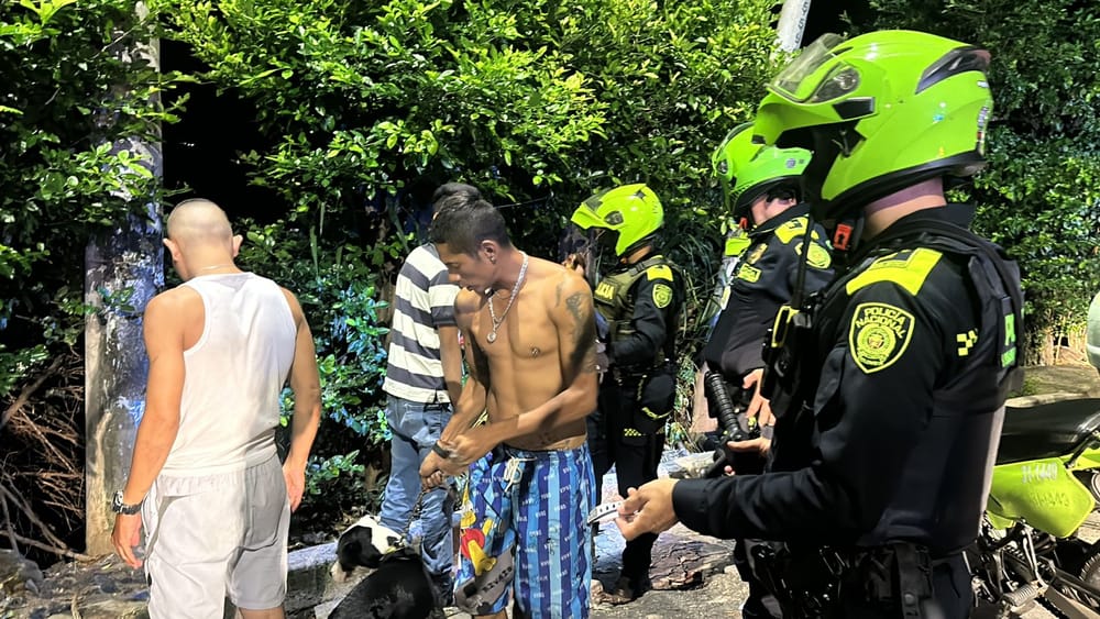 En lugares críticos de Bucaramanga autoridades buscan criminales imagen de la publicación