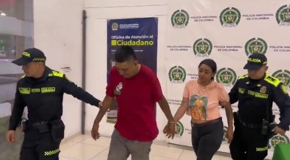 Pareja de 'motoratas' fue capturada en Bucaramanga imagen de la publicación