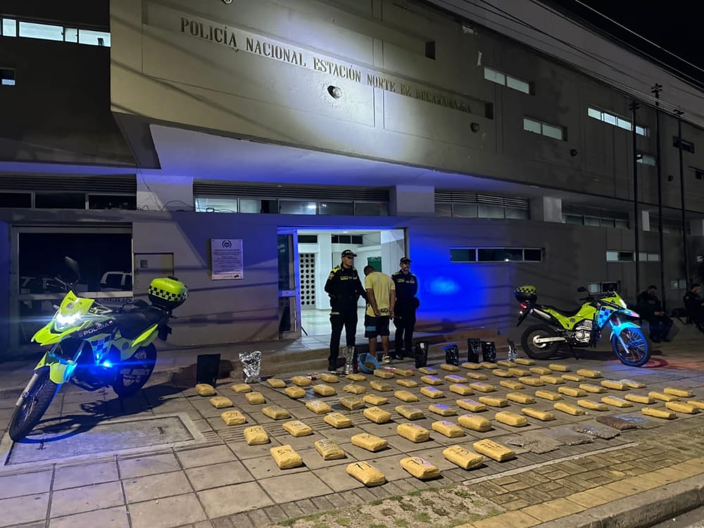 Una casa resultó ser tremendo centro de acopio ilícito en Bucaramanga imagen de la publicación