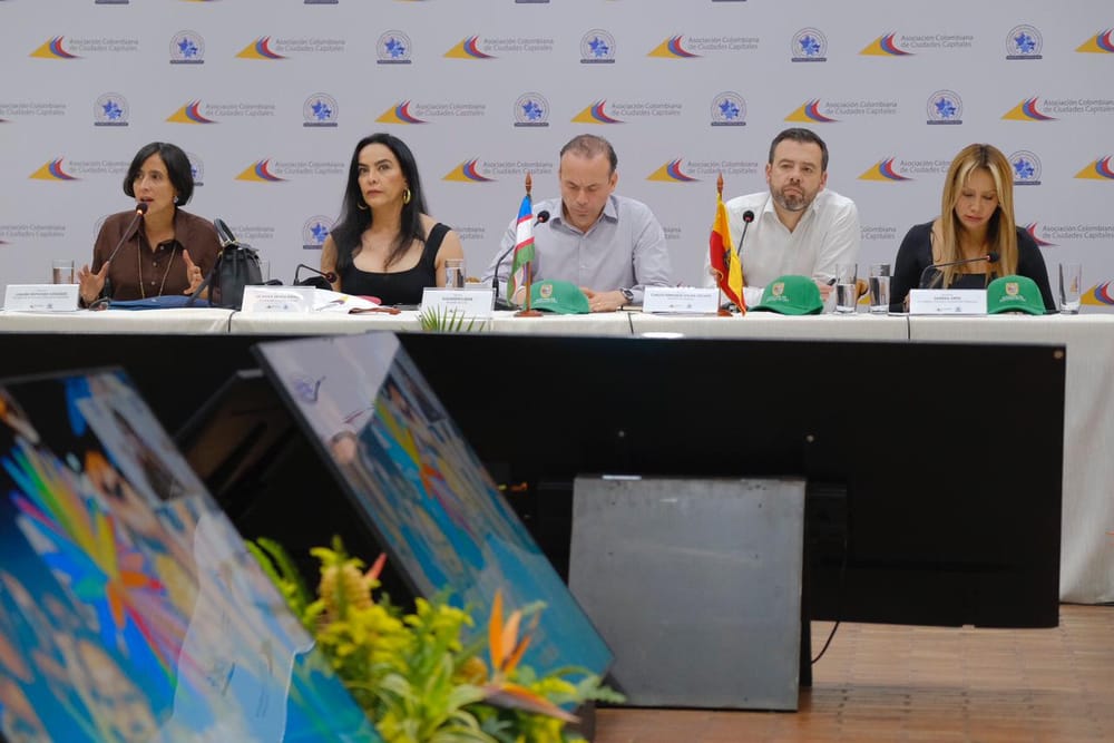 Ministra de Ambiente y alcaldes capitales se unen para impulsar la COP16 imagen de la publicación