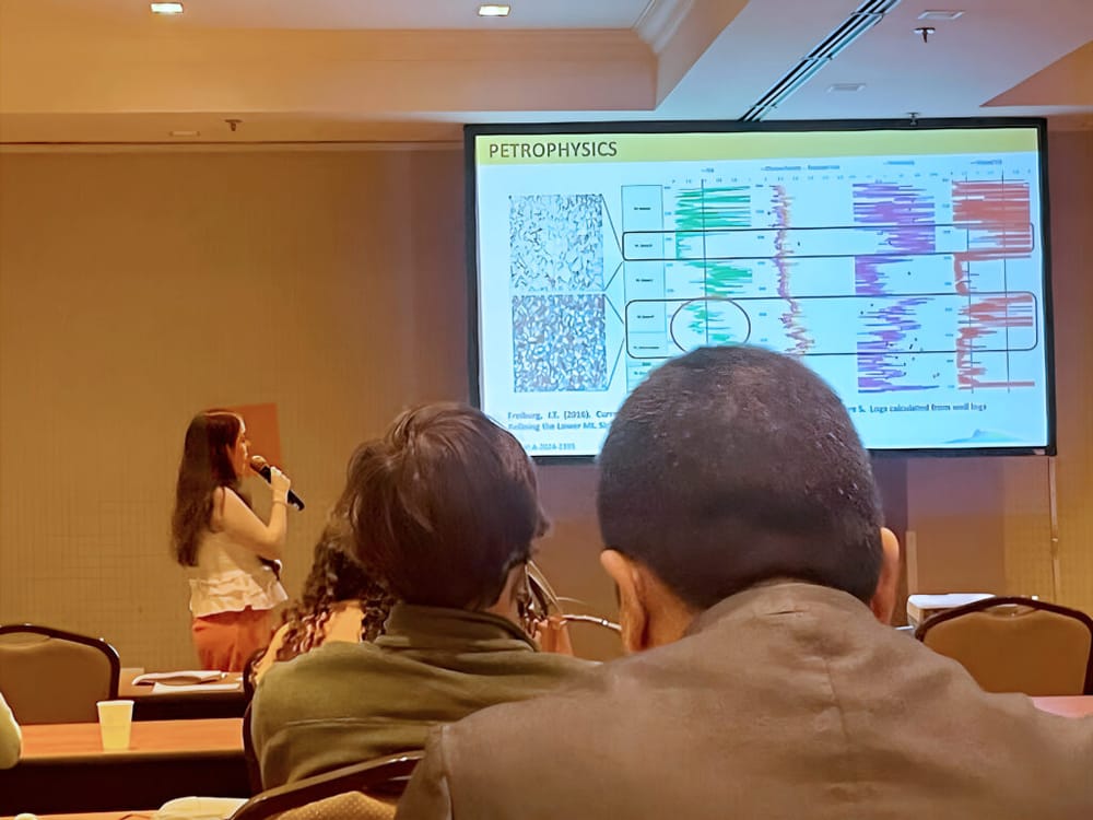 Estudiantes de Ingeniería de Petróleos UIS triunfan en competencia internacional imagen de la publicación