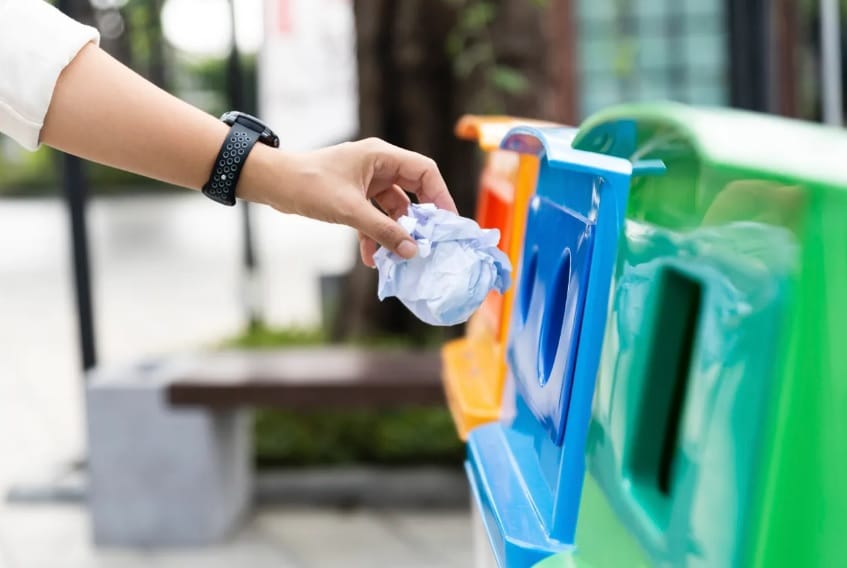 Santander ofrece herramientas para mejorar condiciones de recicladores imagen de la publicación