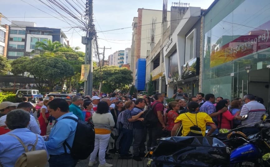 Convocan mesa técnica para resolver crisis en salud de docentes en Santander imagen de la publicación