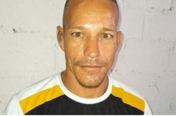 Por robarle la moto lo mataron y lo dejaron en un monte de Cimitarra imagen de la publicación