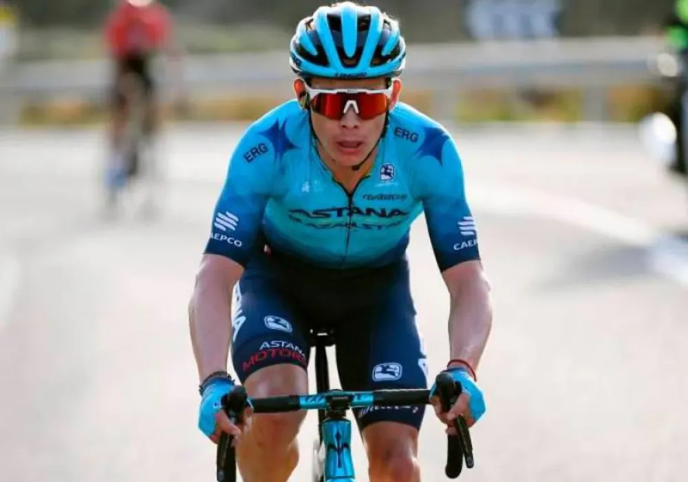 Duro golpe para Supermán López imagen de la publicación