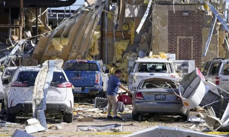 VIDEO. Tormentas y tornados en Estados Unidos cobraron 15 vidas imagen de la publicación
