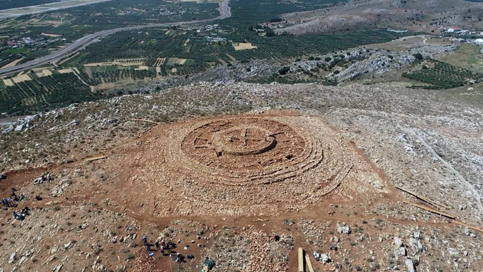 Edificio griego de 4.000  años casi es demolido imagen de la publicación
