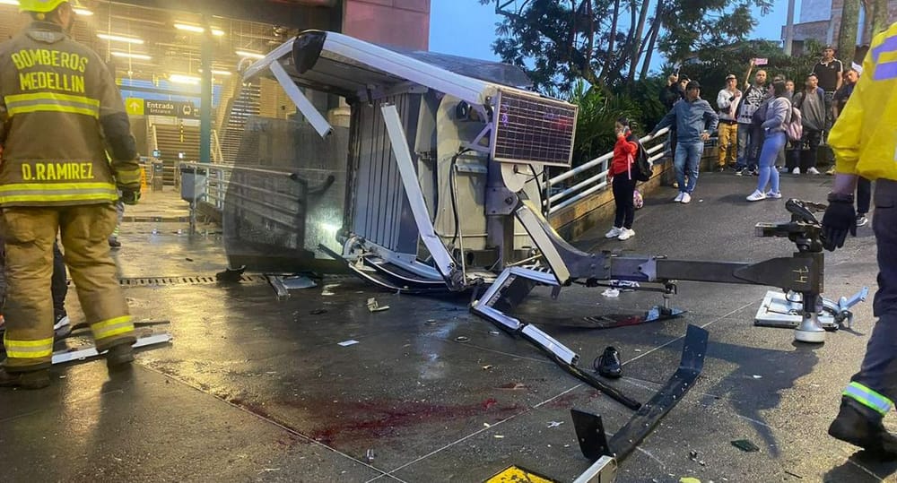 Colapsó el Metro de Medellín después de 30 años de servicio imagen de la publicación