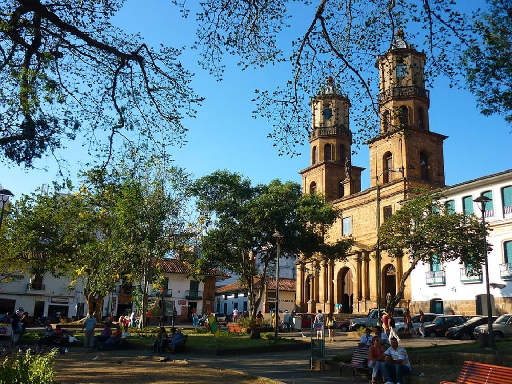 Fiscalía y entidades locales realizan Feria de Justicia en San Gil imagen de la publicación