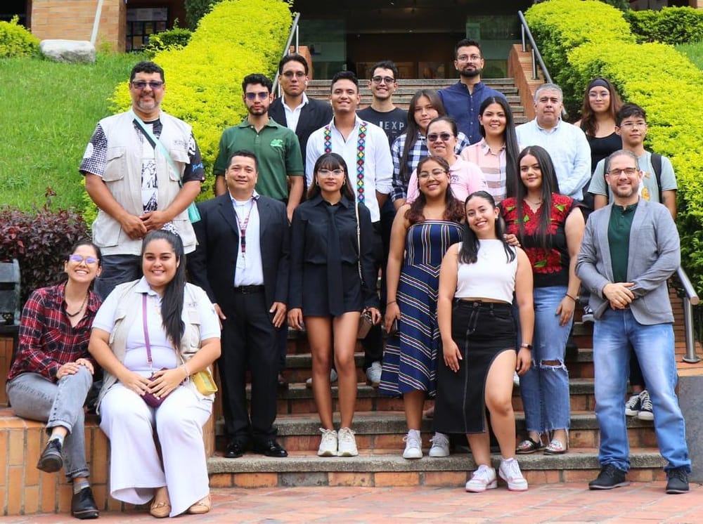 Bienvenida a estudiantes programa Delfín UDES imagen de la publicación