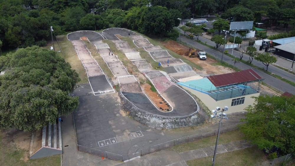Barrancabermeja recupera su pista de BMX para los deportistas de las nuevas generaciones imagen de la publicación